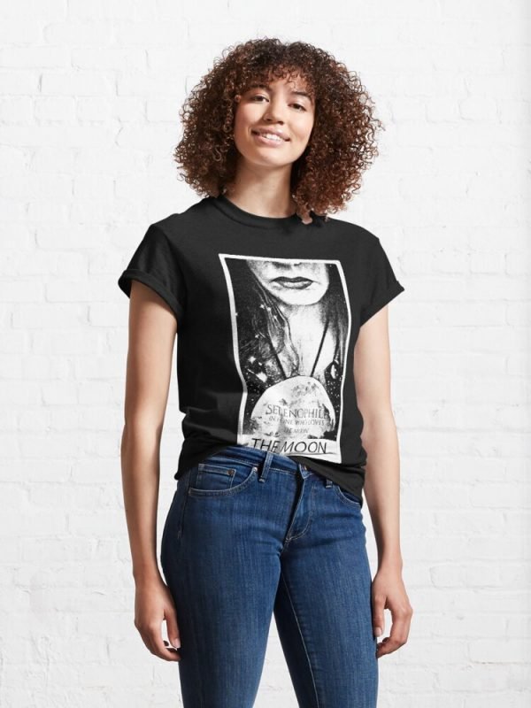 Tarot Card - The Moon - Classic T-shirt